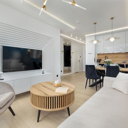 Polanki Aqua Apartment With Parking By Renters Prestige Kołobrzeg Exterior foto