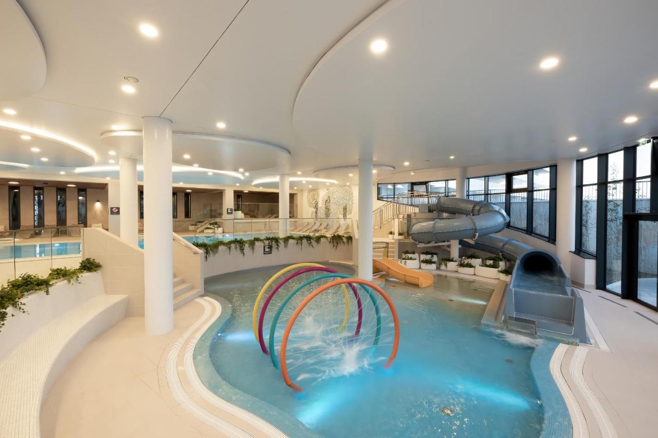 Polanki Aqua Apartment With Parking By Renters Prestige Kołobrzeg Exterior foto